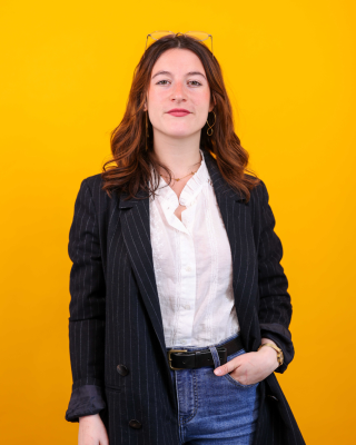 Clara_jaune