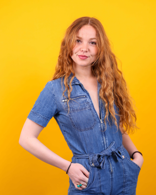 Lena_jaune
